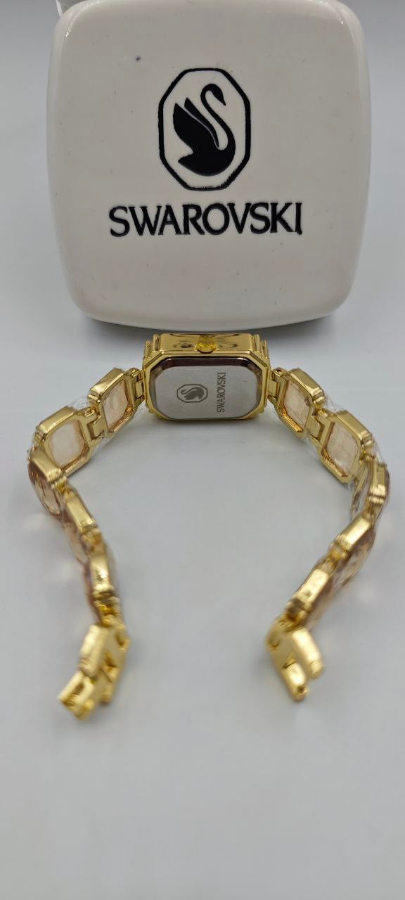 SWAROVSKİ ELMAS TAŞLI BAYAN SAATİ