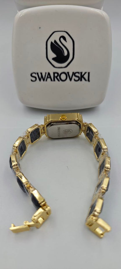 SWAROVSKİ SİYAH TAŞLI BAYAN