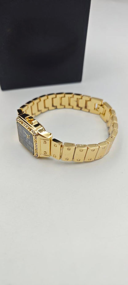 GOLD İÇİ SİYAH BAYAN SAATİ