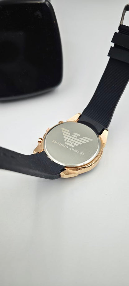 EMPORİO ARMANİ SİYAH GOLD ERKEK SAAT