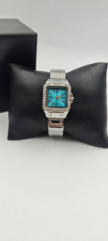 GÜMÜŞ RENK İÇİ GÖKYÜZÜ MAVİSİ BAYAN SAATİ