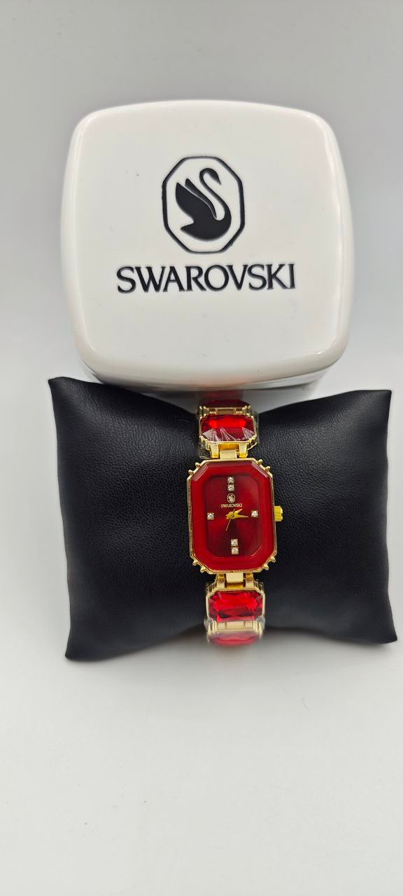 SWAROVSKİ KIRMIZI TAŞLI BAYAN