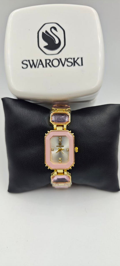 SWAROVSKİ AÇIK PEMBE TAŞLI BAYAN