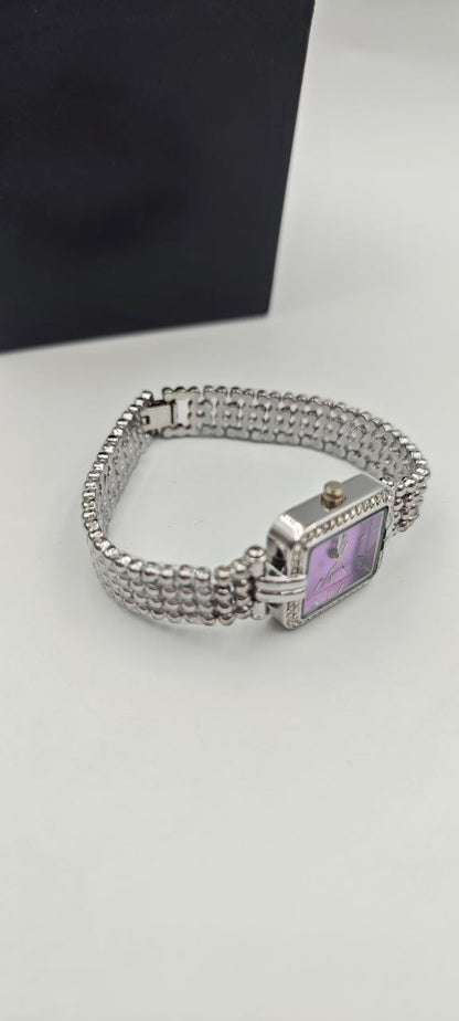 GÜMÜŞ RENK İÇİ MOR BAYAN SAATİ