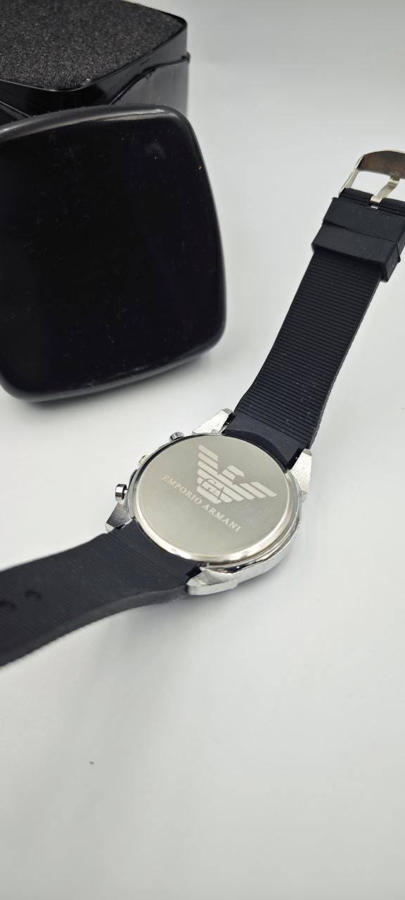 EMPORİO ARMANİ SİYAH GRİ ERKEK SAAT