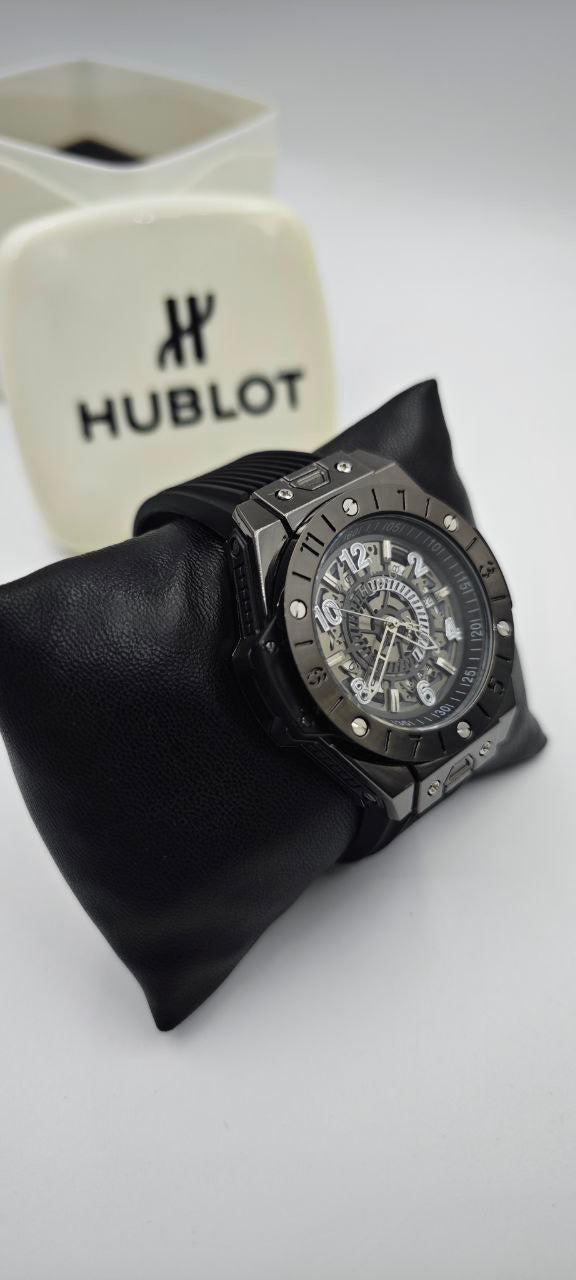 HUBLOT GENEVE SİYAH ERKEK SAAT