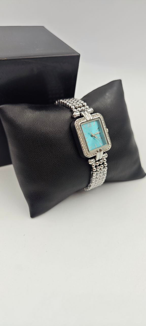 GÜMÜŞ RENK İÇİ GÖKYÜZÜ MAVİSİ BAYAN SAATİ