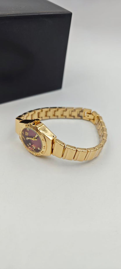 GOLD İÇİ KIRMIZI BAYAN SAATİ