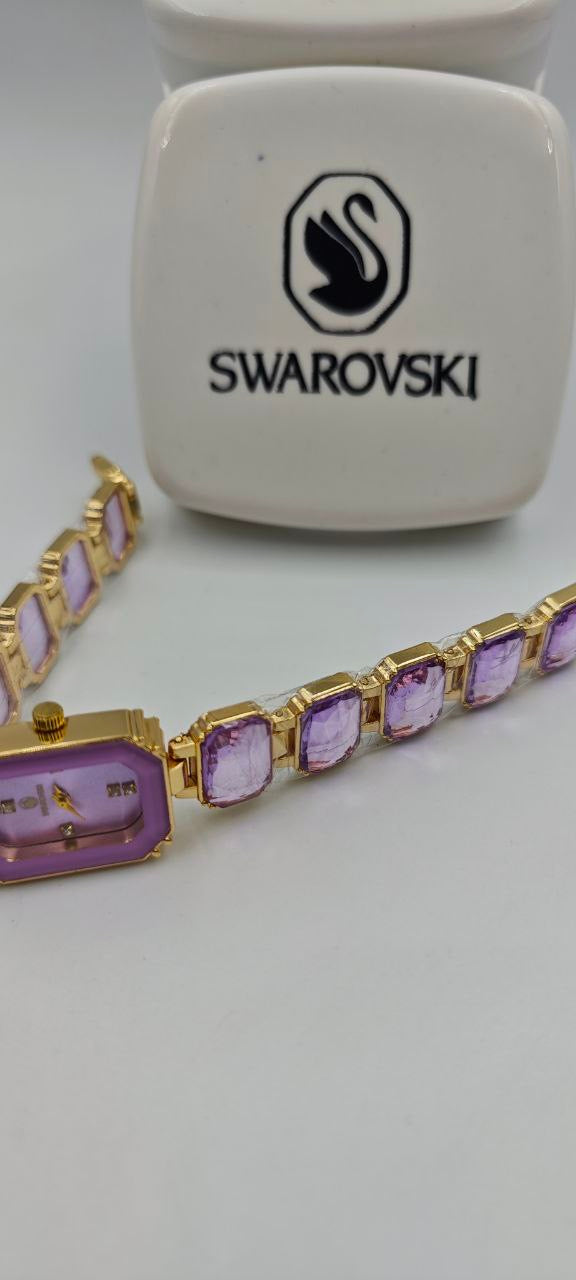 SWAROVSKİ KAPALI PEMBE TAŞLI BAYAN SAATİ