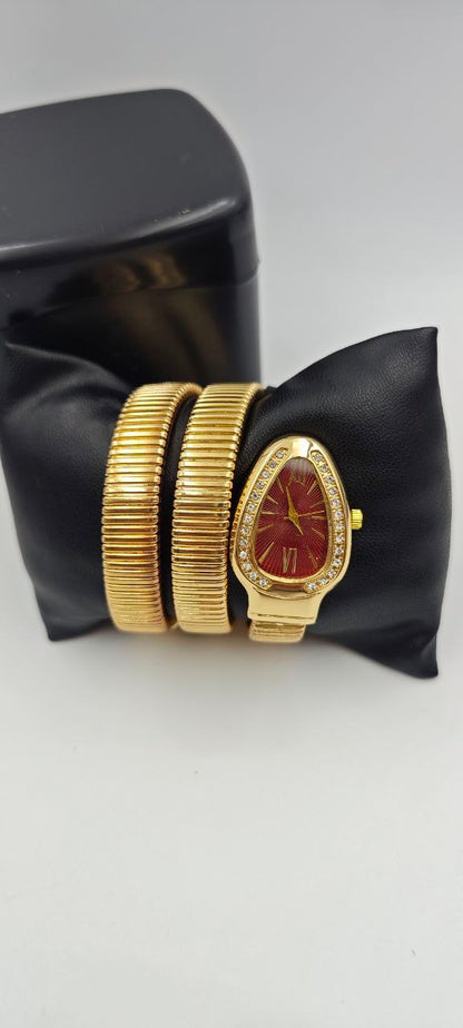 YILAN GOLD İÇİ KIRMIZI BAYAN SAAT