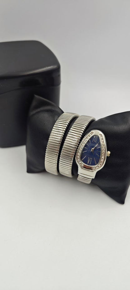 YILAN GRİ İÇİ MAVİ BAYAN SAAT