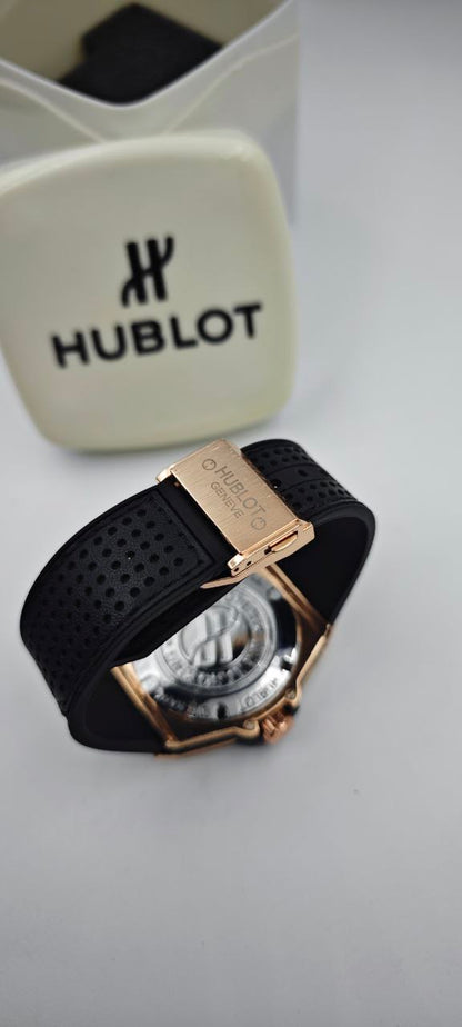 HUBLOT GENEVE SİYAH GOLD ERKEK SAAT
